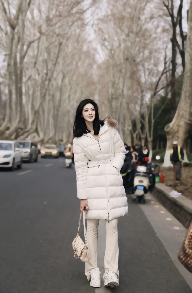 煙雨下江南！卓識(shí)游南京：卿言一句梧桐美 吾種梧桐滿京城