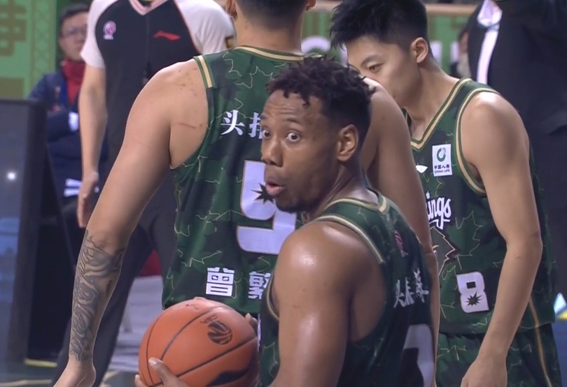 外線很準(zhǔn)！祝銘震6記三分拿下22分6籃板